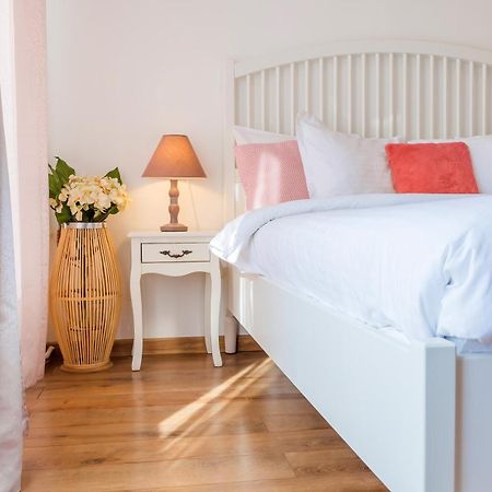 Studio T By Mrg Apartments Boekarest Buitenkant foto