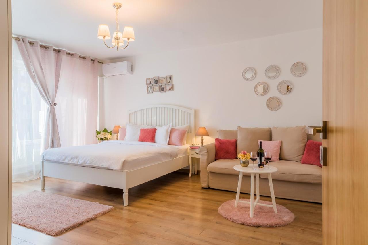 Studio T By Mrg Apartments Boekarest Buitenkant foto